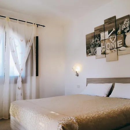 A Lu Ponti Bed and Breakfast Budoni