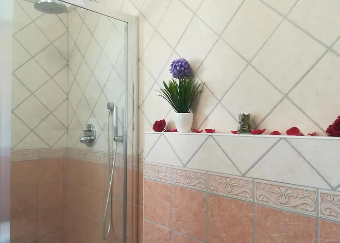 A Lu Ponti Oda ve Kahvaltı Budoni