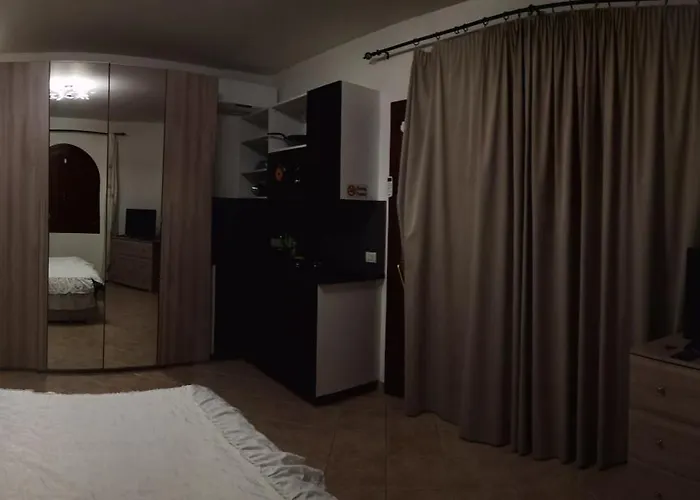 Oda ve Kahvaltı A Lu Ponti 3*